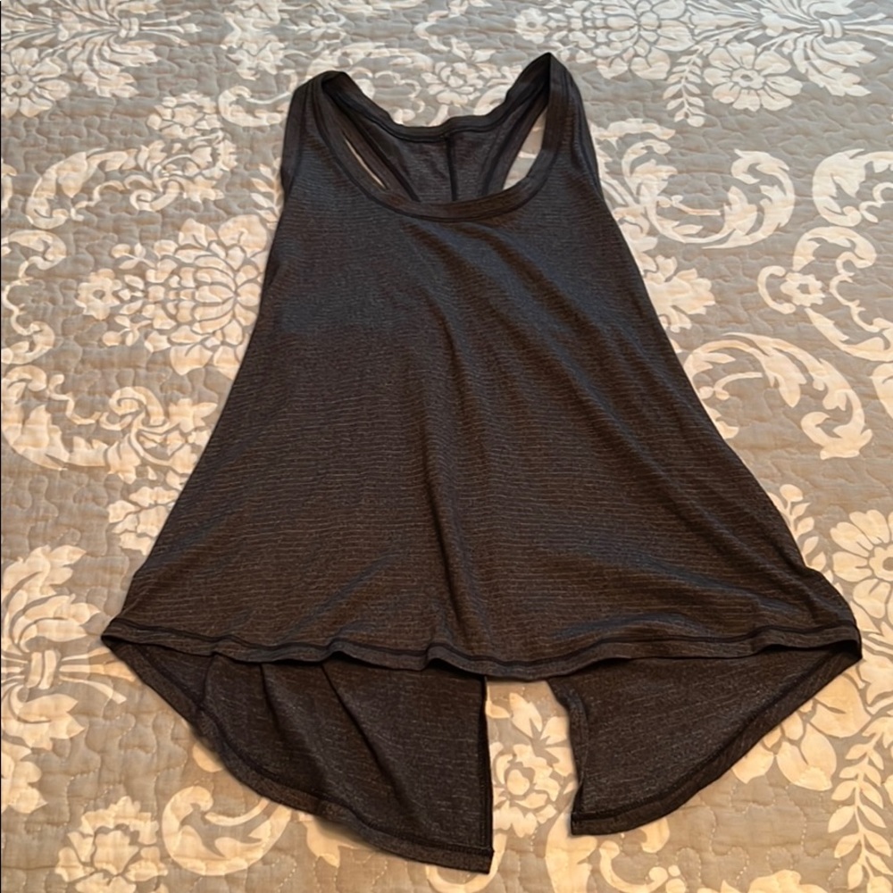 Lululemon tank top